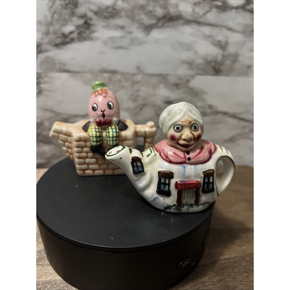 Vintage Hansel & Gretel / Humpty Dumpty -  Made in Japan Salt & Pepper Shakers